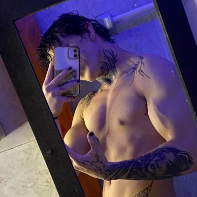 kenshin0PT's profile picture. Hey, how are you? I'm glad to have you here on my profile. I introduce myself to Kenshin, a strong sexy boy at your service🥰