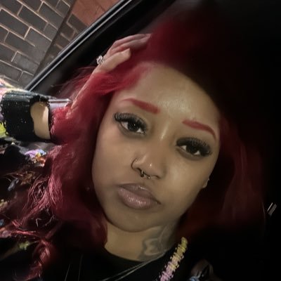 qemini_'s profile picture. i love me!!