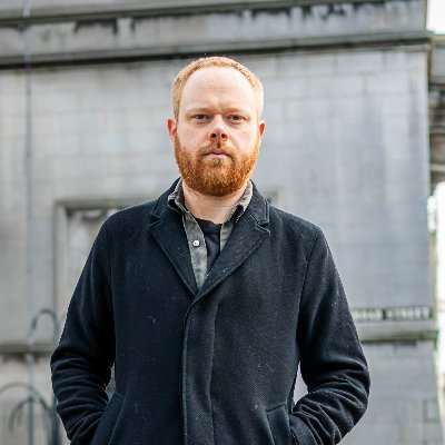 Fotbollsjournalist, Göteborgs-Posten. Poddar i