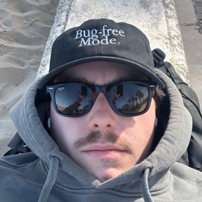alberto_work's profile picture. building https://t.co/UHqivDCj5q | The AI Code Reviewer for Solofounders & Indie Hackers