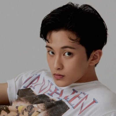 nyong_iiii's profile picture. 