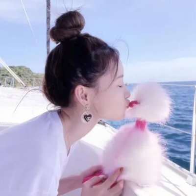 rfwdtkitzebatma's profile picture. 鸭子鸭子，嘎嘎嘎