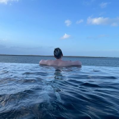 RyanT1793's profile picture. 30 fun loving and care free x work hard play harder, live for travel, Free spirit. Catwalk everywhere you go 🏳️‍🌈