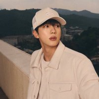 moon (@tika_yoonjin) 's Twitter Profile