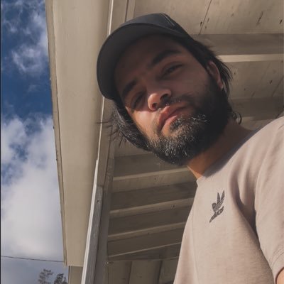 Subhantaryq's profile picture. Jisko jo bhi milta hai, besabab nahi milta. Hartford, Connecticut 📍🇺🇸