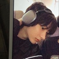 하 (@helpmeboyss_) 's Twitter Profile