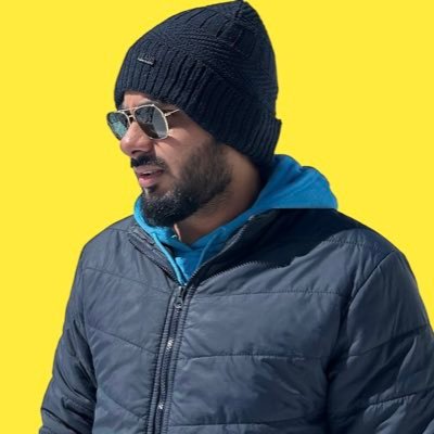 IshraqueRaza's profile picture. Doctor🩺 || Youtuber🎥 Oh also a Fitness enthusiast 💪🏿|| Traveller ✈️ || CC Geek 💳|| and Much more || Here to share experiences and thoughts 🖊️