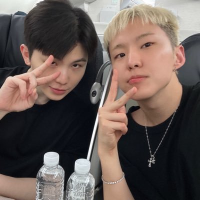 She/Her. 22. ARMYCARAT. DNI if you don’t vibe with me lol