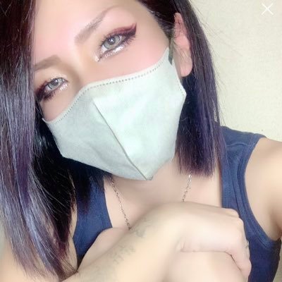 初めまして︎💕︎大人配信をしているMiuです︎♡URLが載っているので是非見に来てください♡♡登録してない人は待機しか覗けません🥺MIXサイトなのでアダルトじゃなく雑談してる時もあります🥺アダルトを見たい方はタイミングを見て見に来てね♡ふわっちとポコチャ配信もしてるので見に来てね♡♡♡動画販売はDMしてね🫶