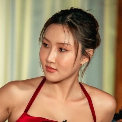 skylandsea0723's profile picture. only for Hwasa