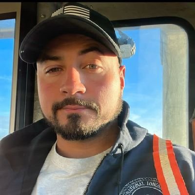 Brooklyn, NY 36 🇺🇸
Longshoreman ILA ⚓️🦺🏗 Local 1814,Mi familia,Fitness,Sports
Animal lover - Dog Father Harley Davidson Road King Classic