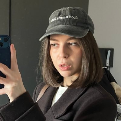 DariaChyzhyk's profile picture. 