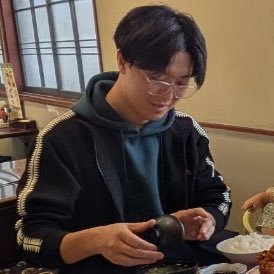 ゲームオタク・ラーメン・イヤホン・サウナ・カフェ・ちいかわ・お家が好き。音楽は激しめが多め。甥っ子姪っ子の成長が楽しみなおじさん。今年の目標は『帰宅後即入浴』