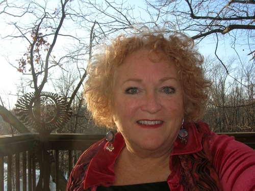 Spirited Artist, Passionate Life Empowerment Coach, Intuitive Tarot Reader, Spiritual Educator,/ Counselor, Painter and Jewelry Designer with Bead/Components