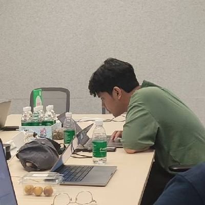 ahsanatha's profile picture. software engineer | micro-blogging as it should be🤌