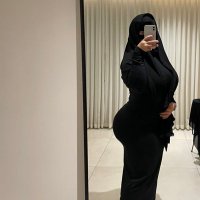 half male 🪑👠 (@qos222) 's Twitter Profile