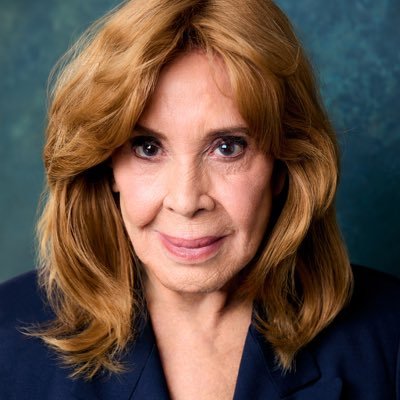 Maray Ayres SAG/AFTRA Producer: festival winner short 🎬(Traces of Memory). Obedience Dog Trainer. 🐶 Member:Theatre West LA Women In Film🎬 Burbank LOA🙏🏻