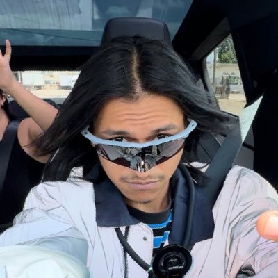 laughadelic's profile picture. Interdimensional Creator/Trencher @HYFRQNCY