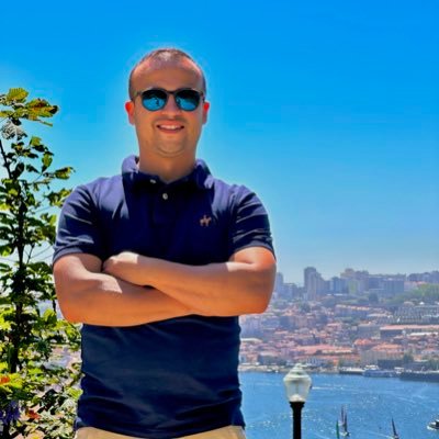 YeisonG64950775's profile picture. ⚡️Live the life with music and love⚡️