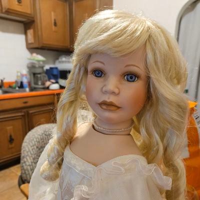 plfpenny5762's profile picture. 