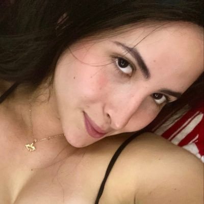 Indiritaaaa's profile picture. You better work bitch