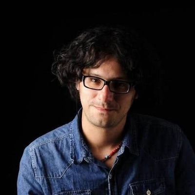 Premio Clarín de Novela | Rebelión de los oficios inútiles | El año del sol negro | Viaje al interior de una gota de sangre | https://t.co/zkvCJ7Eh6G