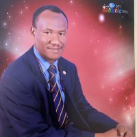 Sineen Tom (@sineentom) Twitter profile photo