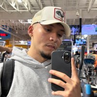 zeke (@cordovazeke) 's Twitter Profile