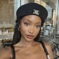 eloah. (@lolagirly_) 's Twitter Profile