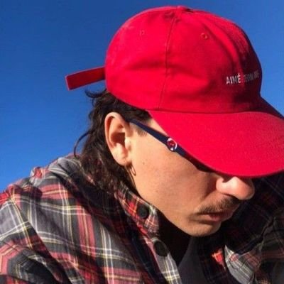 suasu_z's profile picture. Yeyy