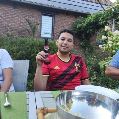 RogerRetamozo's profile picture. Mercadólogo & Publicista,   Verdolaga de Corazón,   Orgulloso de mi Nación.