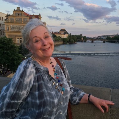 Dreamer, dabbler, doodler. Crafter, cook, nature lover, music, wine, travel, puns, dangly earrings. Remain. Miss my dog. Misogynists/Bigots/Trolls/Bots blocked.