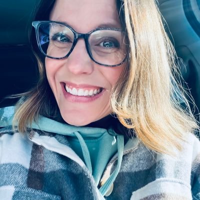 No, I know. I’m a walking contradiction and it shows ✨ Not all those who wander are lost 🍃 Searching for the beauty in the everyday 🙏🏻 Go Flames🔥
