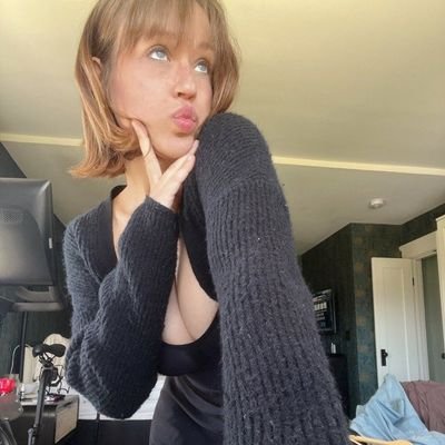 A nice 🙂 looking lady 💝 you would love to meet someday 😘
Hi, add my Zangi private number for confidential correspondence and calls 1024318109