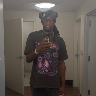 wayne_dannn's profile picture. VI || 1887 || Holding big dawg