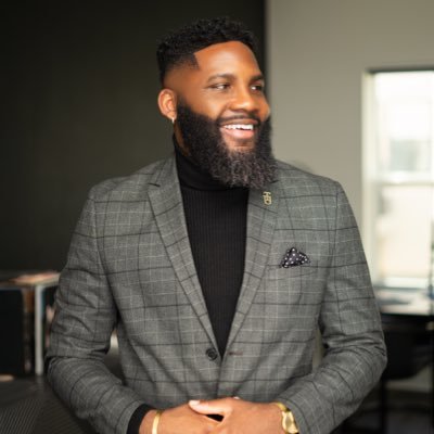 Tay. In a world of followers, an Individual. #Dreamvillain👌🏾♦️ TU Alum. Opinions expressed are my own. Photographer 📸 & Investor 📈