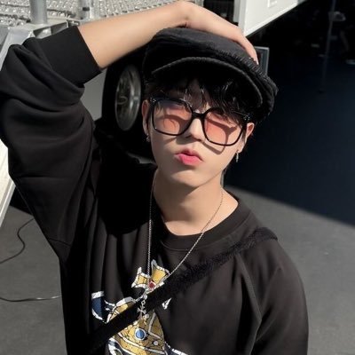 bangcsaur's profile picture. guardando memórias