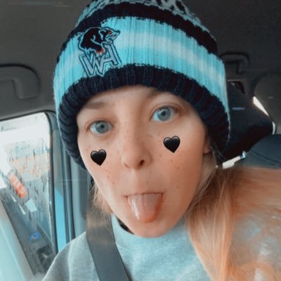 acidiclyarchie's profile picture. half algorithm half deity 💋