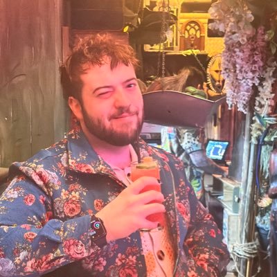 Professional Writer of Screens, and Actor of Scenes. Autistic, gay🏳️🌈, latino🇨🇺, funnyman🤡. Coverfly top 2%er