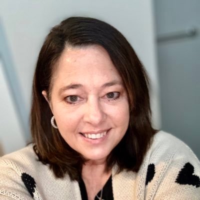 AngieRo54679838's profile picture. LCPS Librarian
