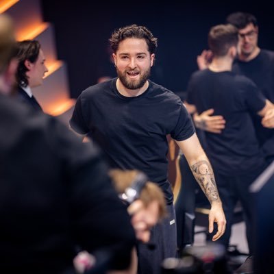 Professional Rainbow Six Siege Player for M80.| Business Inquiries: mbssniper@gmail.com