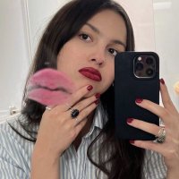 iris 🚬 (@livnbrina) 's Twitter Profile Photo iris 🚬 (@livnbrina) 's Twitter Profile Photo