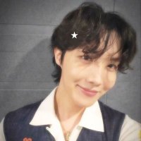 Lari⁷🐿 💜 (@junglarih) 's Twitter Profile Photo Lari⁷🐿 💜 (@junglarih) 's Twitter Profile Photo