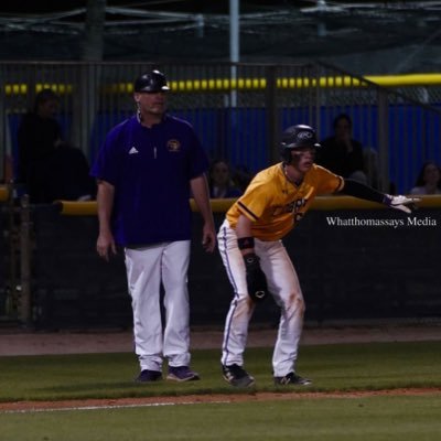 Ridiculously proud father of 10 - @BaseballCen10 HC - FAU Baseball Alum - Pastor: Abba’s House - Philly