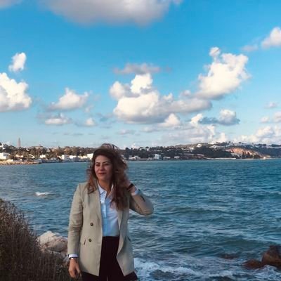 Une élève éternelle
Interpreter |Interprète|مترجمة
Talks about #terp #media #education #translation, and #communication