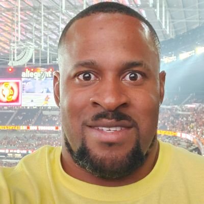 IkeNiles's profile picture. ⭐⭐⭐⭐⭐⭐⭐⭐⭐