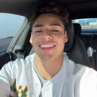 Andrew Davila (@andrxw20) 's Twitter Profile