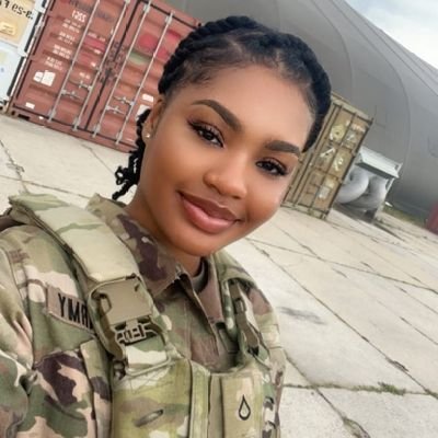 BienAlexan73104's profile picture. 