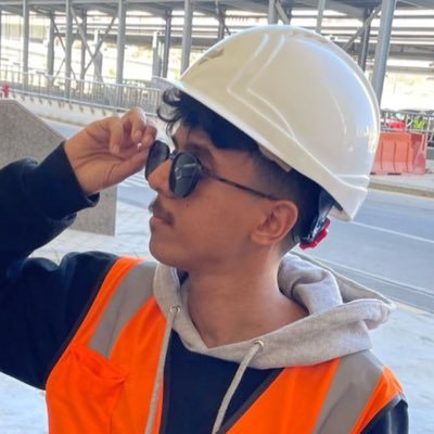 8m_z1's profile picture. 