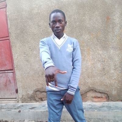 Am looking for a person who can help me
in my music to trend . 🇺🇬🇺🇬🇺🇬Message me on that issues kayiwauzilan24@gmail